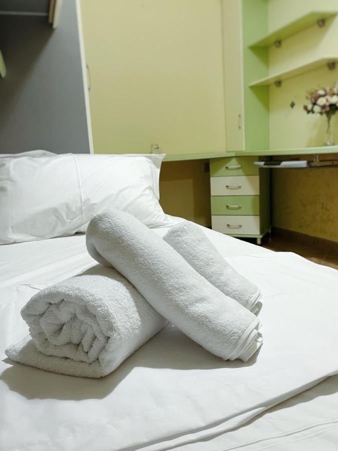 Sunkissed Centre Apartment Vlore Ngoại thất bức ảnh